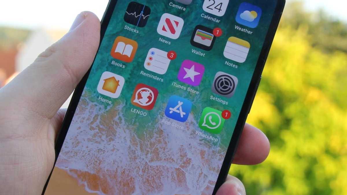 Cómo usar la lupa en iPhone y Android para ampliar la imagen de la pantalla  al